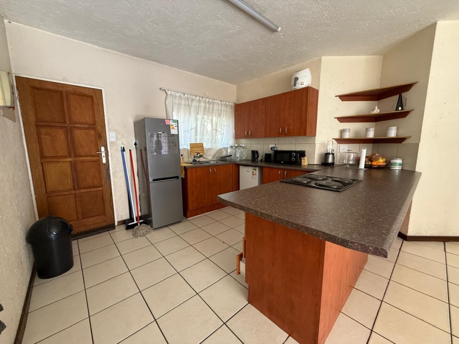 2 Bedroom Property for Sale in Rustenburg Central North West